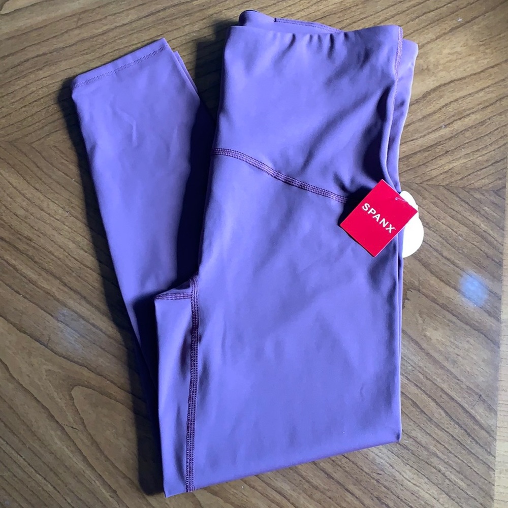 Spanx Booty Boost® Active 7/8 Leggings
